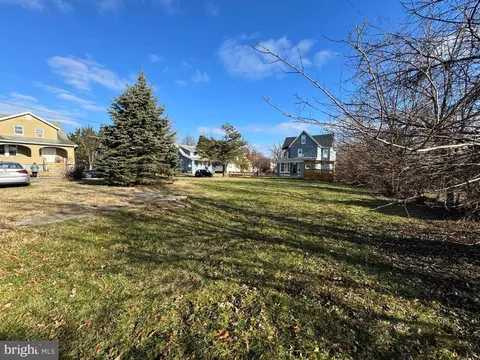 4523 Weitzel Ave, Baltimore, MD 21214 photo 3