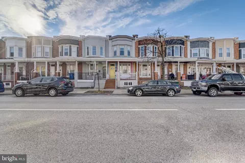 425 E 28th St, Baltimore, MD 21218 photo 3