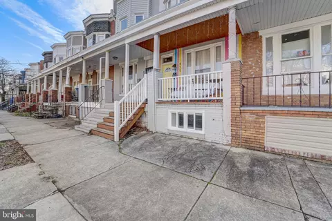 425 E 28th St, Baltimore, MD 21218 photo 4