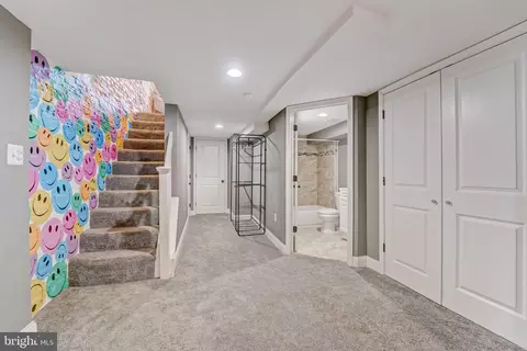 425 E 28th St, Baltimore, MD 21218 photo 17