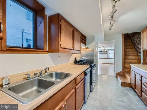 229 S Regester St, Baltimore, MD 21231 photo 2