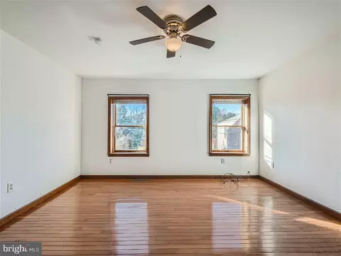 229 S Regester St, Baltimore, MD 21231 photo 13