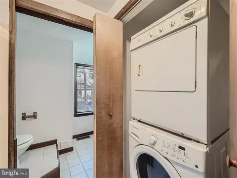 229 S Regester St, Baltimore, MD 21231 photo 22