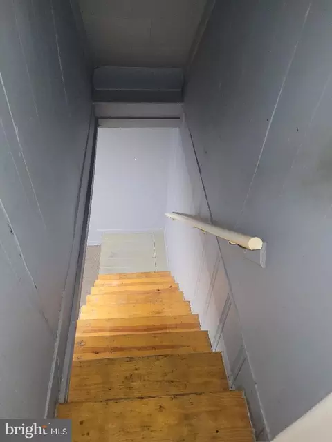 1220 N Decker Ave, Baltimore, MD 21213 photo 4