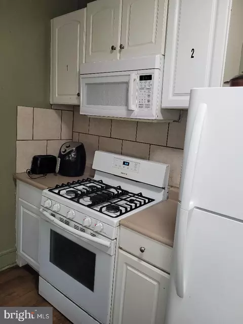1220 N Decker Ave, Baltimore, MD 21213 photo 2