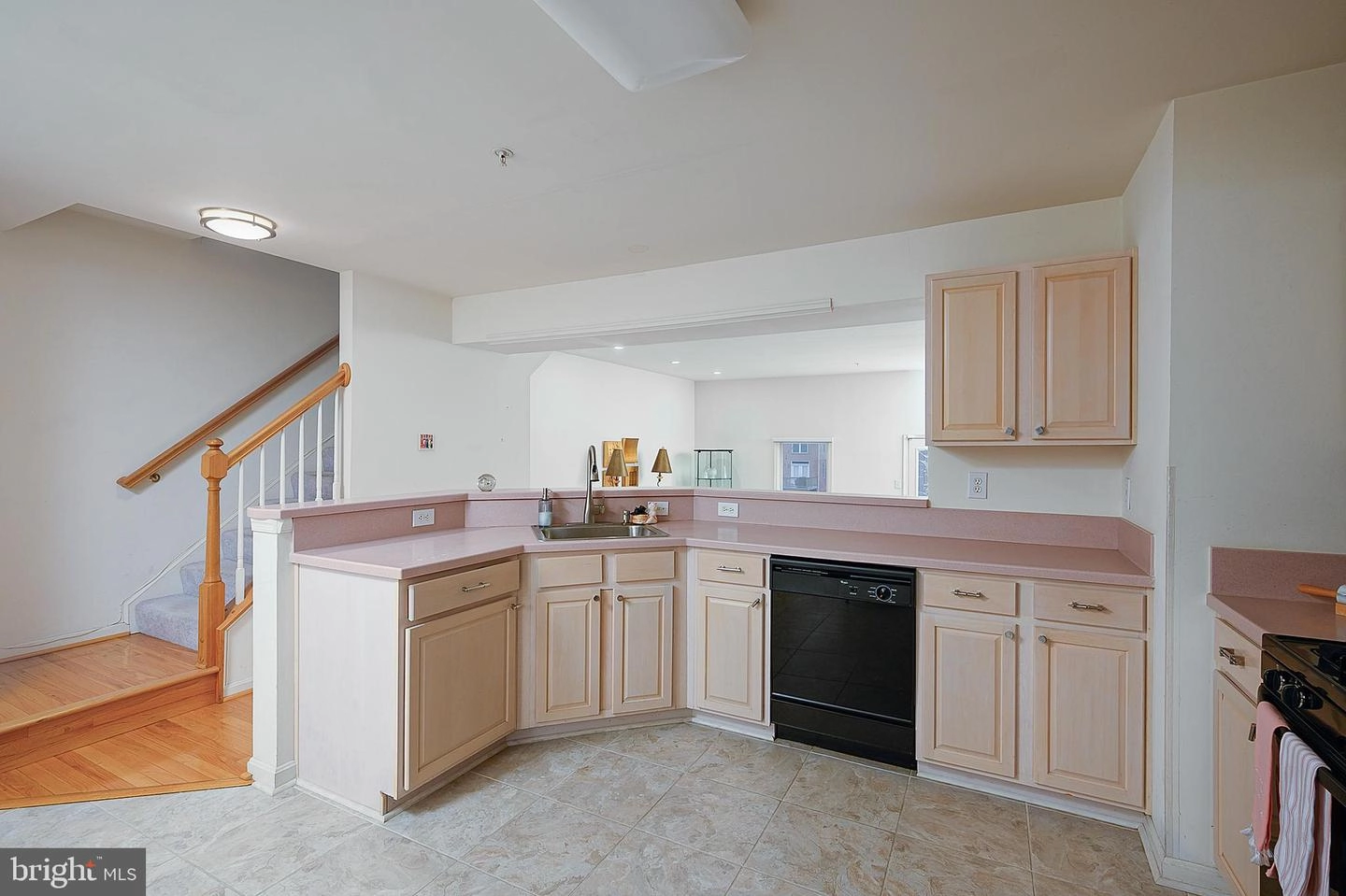 1905 Eutaw Pl, Baltimore, MD 21217 photo 12