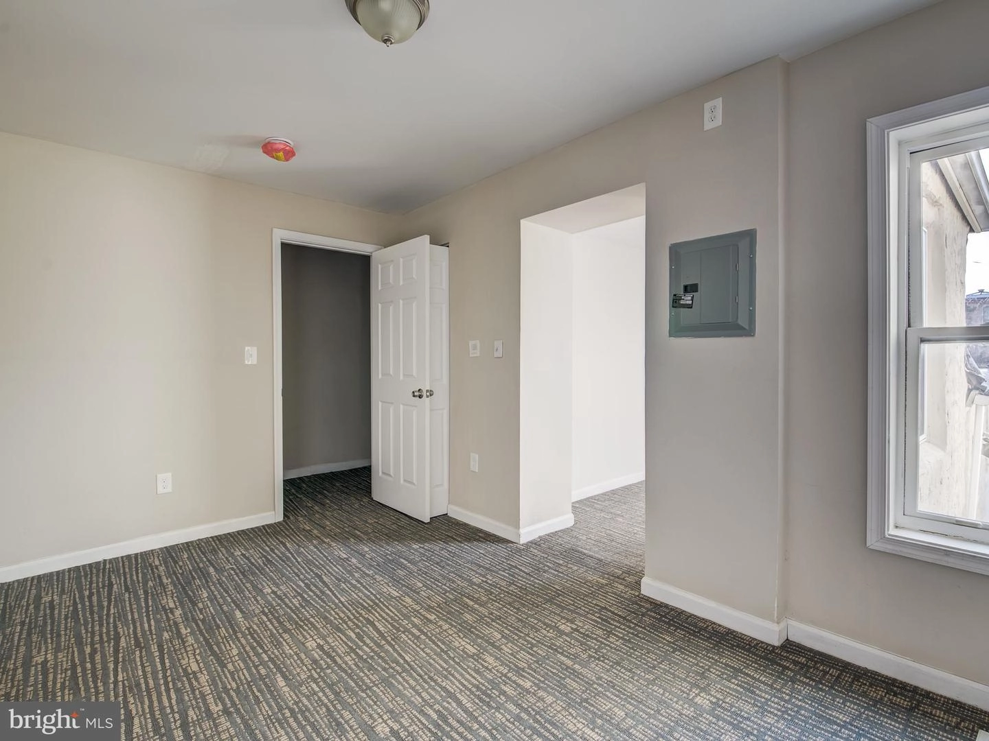 Bedroom - 1420 Madison Ave, Baltimore, MD 21217 photo 2 of 2