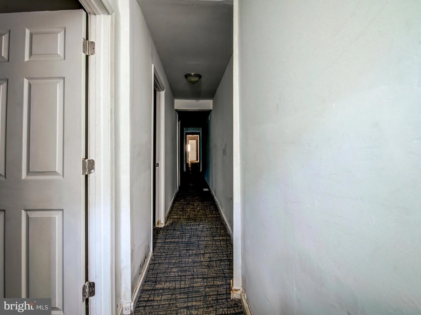 Entry Way - 1420 Madison Ave, Baltimore, MD 21217 photo 6 of 12