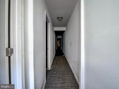 Entry Way - 1420 Madison Ave, Baltimore, MD 21217 photo 12 of 12