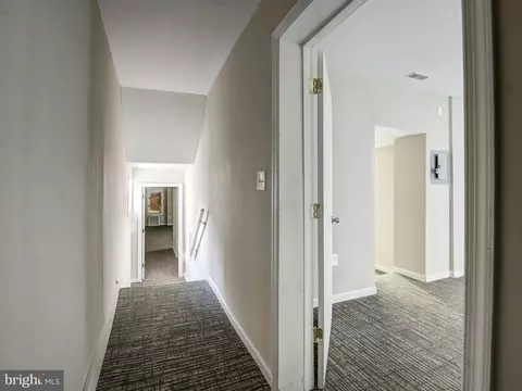 Entry Way - 1420 Madison Ave, Baltimore, MD 21217 photo 9 of 12