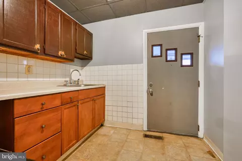 1006-1008 Eastern Ave, Baltimore, MD 21202 photo 18