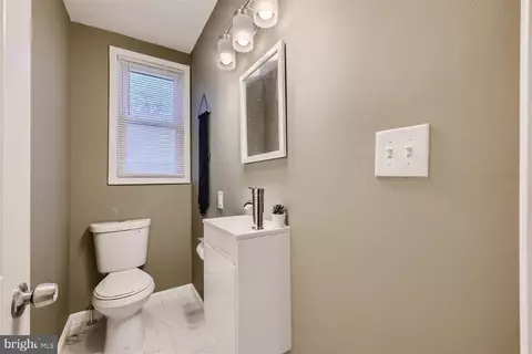 Bath - 915 Cator Ave, Baltimore, MD 21218 photo 1 of 6