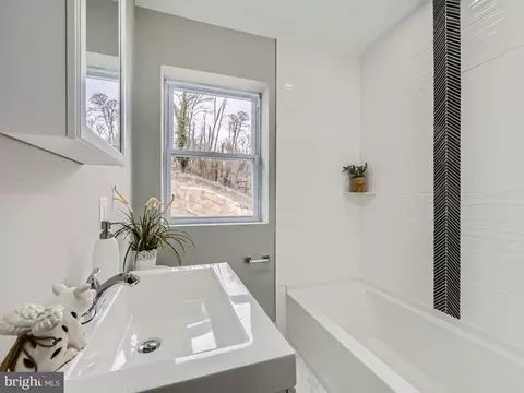 5155 Frederick Ave, Baltimore, MD 21229 photo 17