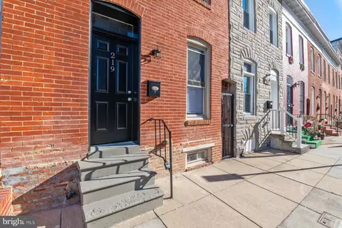 219 N Castle St, Baltimore, MD 21231