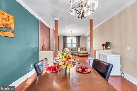 Dining - 1709 E 33rd St, Baltimore, MD 21218 photo 2 of 4