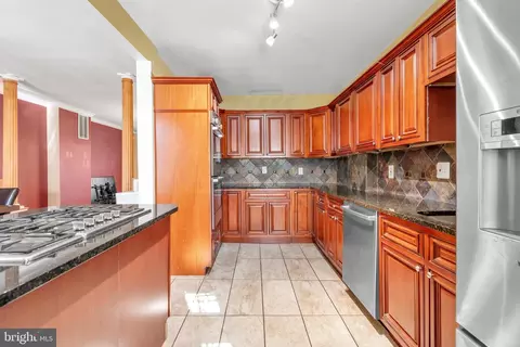 Kitchen - 1709 E 33rd St, Baltimore, MD 21218 photo 2 of 3