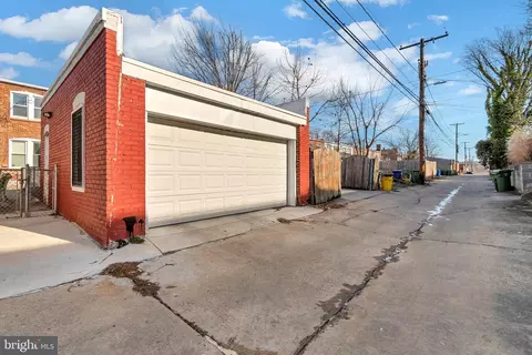 Exterior - 1709 E 33rd St, Baltimore, MD 21218 photo 2 of 4