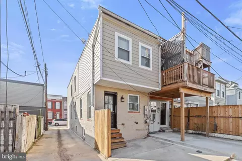 Exterior - 817 S Streeper St, Baltimore, MD 21224 photo 6 of 7