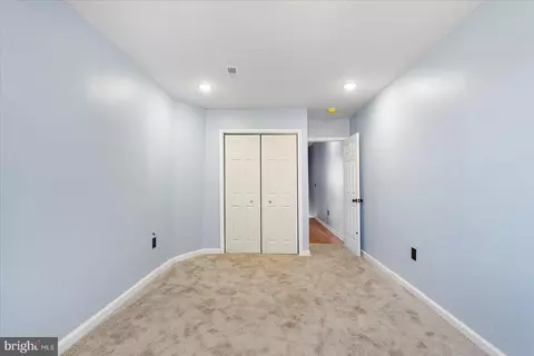 Bedroom - 1802 E Lanvale St, Baltimore, MD 21213 photo 5 of 5
