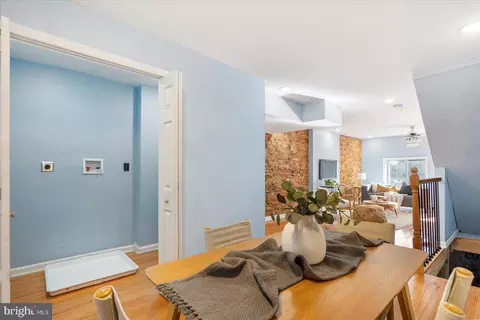 Dining - 1802 E Lanvale St, Baltimore, MD 21213 photo 2 of 2