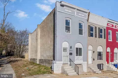 Exterior - 1802 E Lanvale St, Baltimore, MD 21213 photo 4 of 6