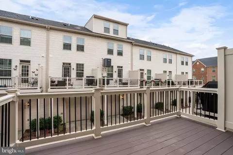 884 S Macon St, Baltimore, MD 21224 photo 9