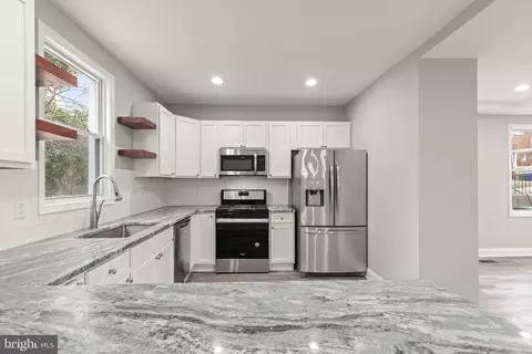 5000 Midwood Ave, Baltimore, MD 21212 photo 13