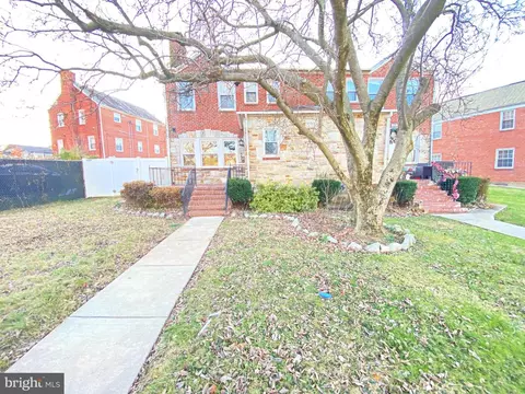 604 N Chapelgate Ln, Baltimore, MD 21229