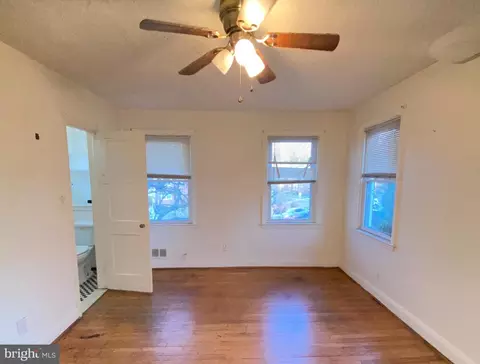 604 N Chapelgate Ln, Baltimore, MD 21229 photo 24