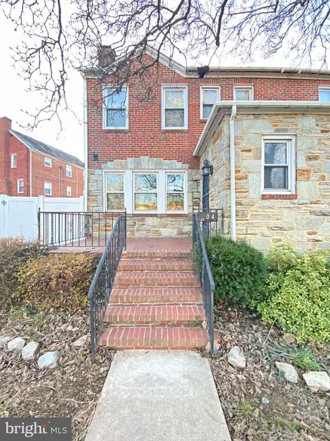 604 N Chapelgate Ln, Baltimore, MD 21229 photo 6