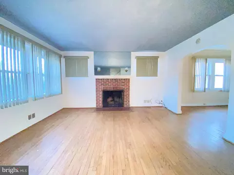 604 N Chapelgate Ln, Baltimore, MD 21229 photo 10