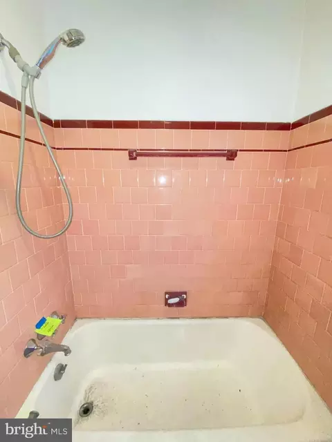 604 N Chapelgate Ln, Baltimore, MD 21229 photo 31