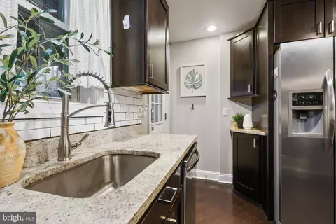 33 S Curley St, Baltimore, MD 21224 photo 14
