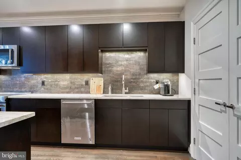 12 E Mount Vernon Pl #2, Baltimore, MD 21201 photo 19