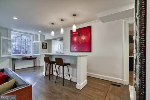 12 E Mount Vernon Pl #2, Baltimore, MD 21201 photo 10