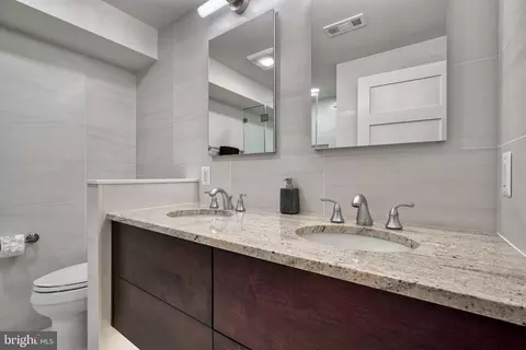 12 E Mount Vernon Pl #2, Baltimore, MD 21201 photo 2