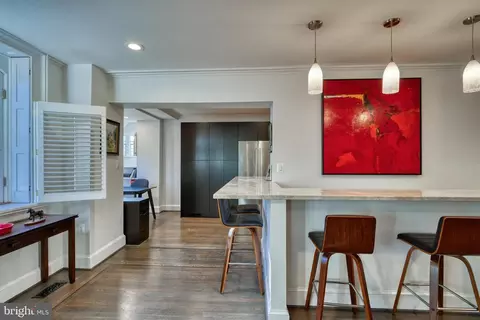 12 E Mount Vernon Pl #2, Baltimore, MD 21201 photo 12
