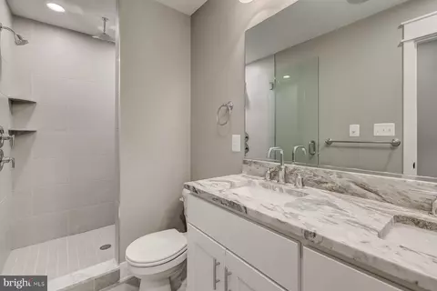 2921 Dillon St, Baltimore, MD 21224 photo 19