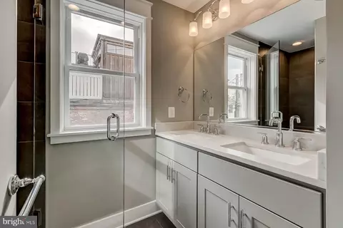 2921 Dillon St, Baltimore, MD 21224 photo 24