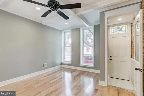 2921 Dillon St, Baltimore, MD 21224 photo 5