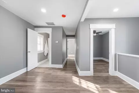 400 S Augusta Ave, Baltimore, MD 21229 photo 28