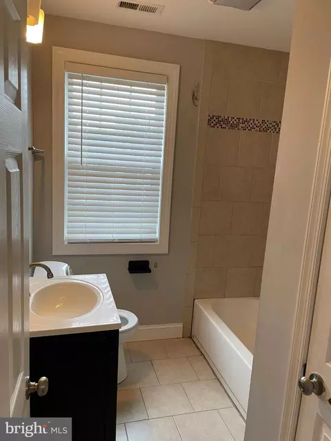 1639 Ralworth Rd, Baltimore, MD 21218 photo 11