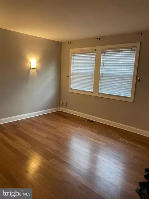 1639 Ralworth Rd, Baltimore, MD 21218 photo 5