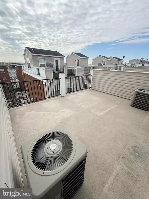 Exterior - 4629 Dillon Pl, Baltimore, MD 21224 photo 8 of 12