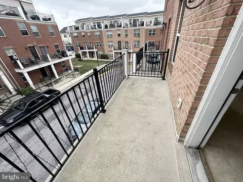 Exterior - 4629 Dillon Pl, Baltimore, MD 21224 photo 4 of 12