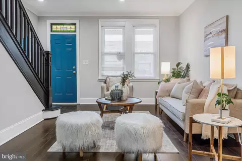 Living - 2715 E Preston St, Baltimore, MD 21213 photo 2 of 3