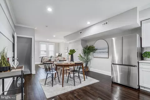 Dining - 2715 E Preston St, Baltimore, MD 21213 photo 3 of 3