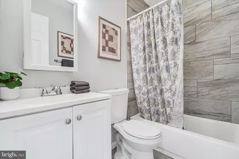 Bath - 2715 E Preston St, Baltimore, MD 21213 photo 1 of 6