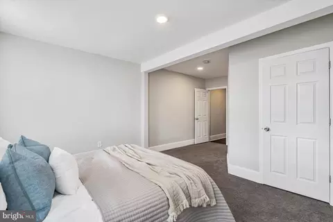 Bedroom - 2715 E Preston St, Baltimore, MD 21213 photo 5 of 9