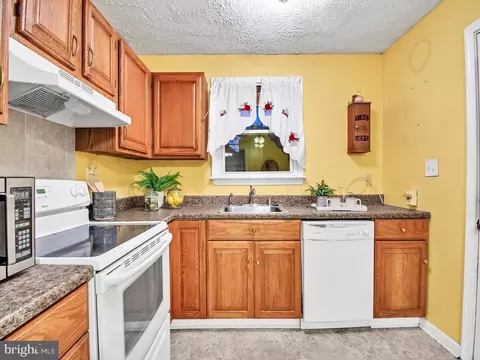 4907 Willshire Ave, Baltimore, MD 21206 photo 9